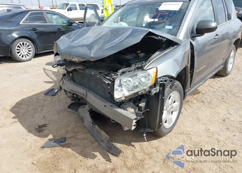 2014 Jeep Compass Sport z USA, uszkodzony, nr VIN 1C4NJCBA8ED505004